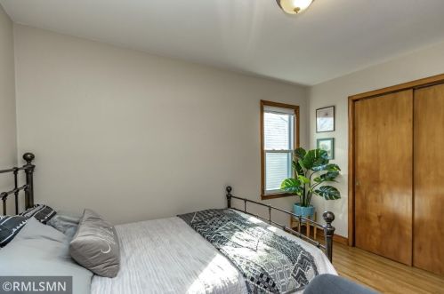 1244 Dl St, Saint Paul MN 55113-3503 exterior