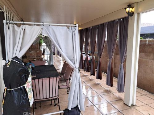 12 Granada, Tustin, CA 92780-6098