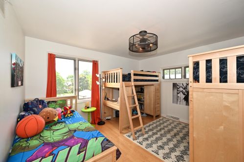 2226 Edgewood Ave, Milwaukee WI  53211-2938 exterior