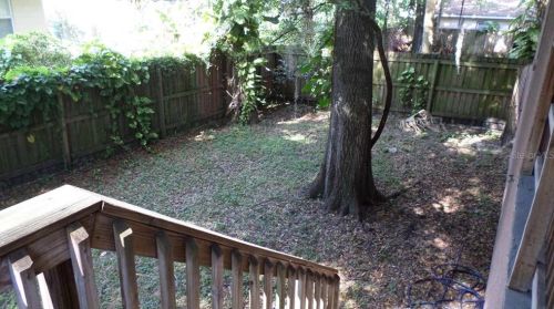 8308 10th St, Tampa FL 33604-3207 exterior