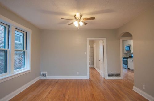 3946 Fairview Ave, Saint Louis MO 63116-3710 exterior