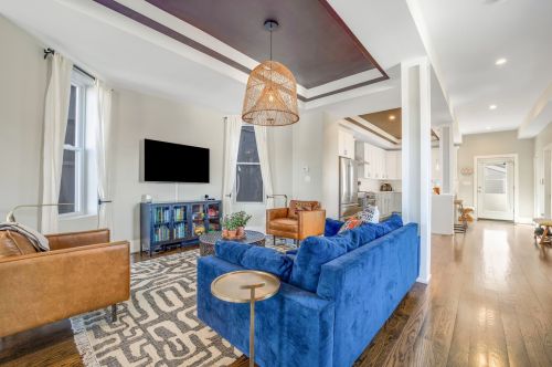 2536 Linden Pl, Chicago IL 60647-2626 exterior