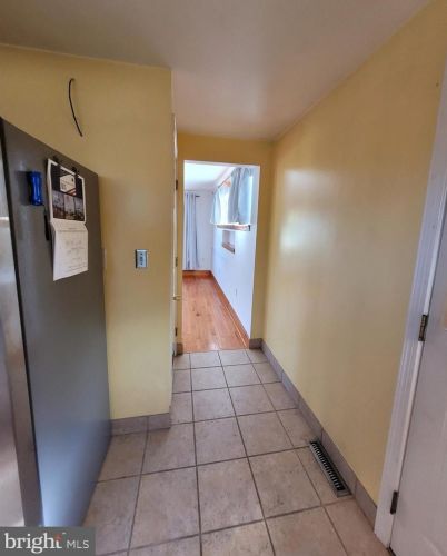 2148 Lee Ln, Chester PA 19014-2213 exterior