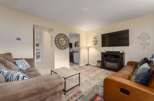 3647 Kenbrooke Ct, Kalamazoo MI 49006-5438 exterior