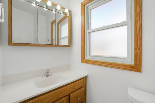 211 Park Rd, Joliet IL 60433-1432 exterior