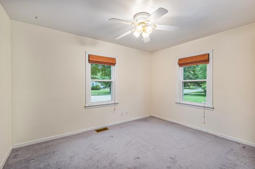 901 Cricklewood St, Wyoming MI exterior