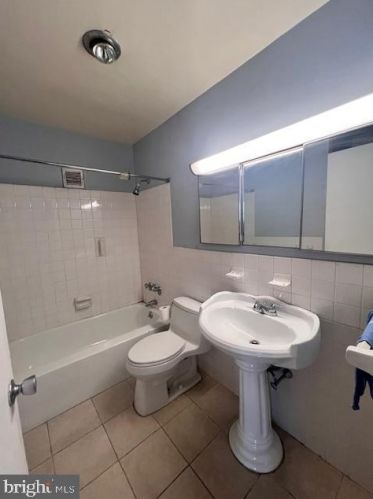 3600 Conshohocken Ave, Philadelphia PA  19131-5363 exterior