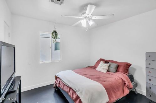 1901 22nd St, Phoenix AZ  85006-2446 exterior