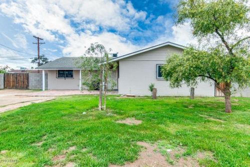 2937 48 Dr, Phoenix AZ  85031-1303 exterior