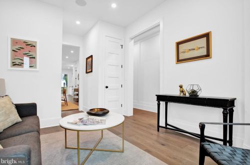 3125 11th St, Washington DC  20010-2401 exterior