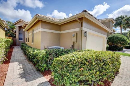 6668 25th Ter, Boca Raton FL  33496-2018 exterior