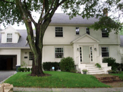 131 Oliver Rd, Newton, MA 02468-2322