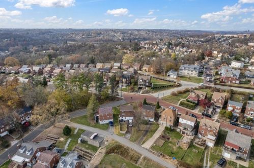 135 Owendale Ave, Pittsburgh PA  15227-1934 exterior