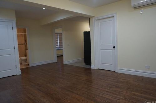 3640 Tibbett Ave, Bronx NY  10463-2210 exterior