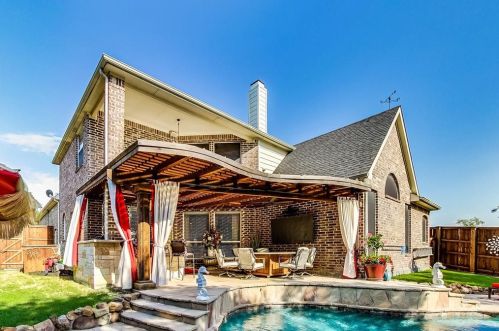 3843 Truman Dr, Frisco TX 75034-6372 exterior