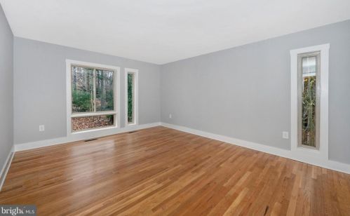 10402 Great Arbor Dr, Rockville MD  20854-4215 exterior