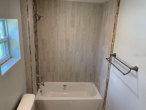 2911 Braddock St, Tampa FL 33607-1251 exterior