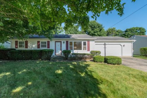 1291 Magnolia St, Kalamazoo, MI 49048-9274