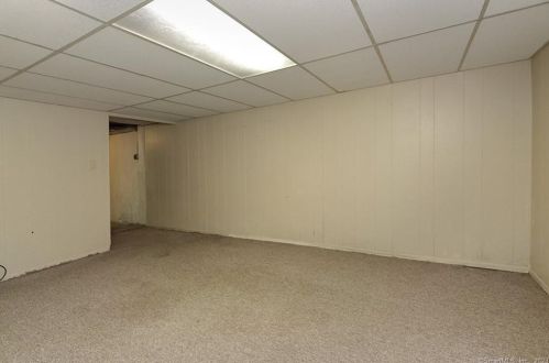 366 Anderson Ave, Milford CT 06460-3770 exterior