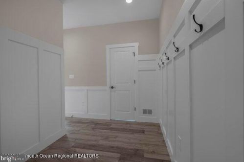 431 Virginia Ave, Berkeley Township NJ 08721-2811 exterior