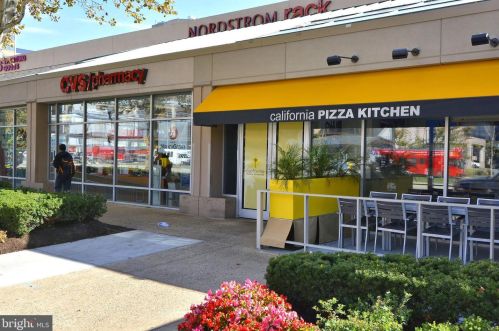 311 Kentucky Ave, Alexandria VA 22305 exterior