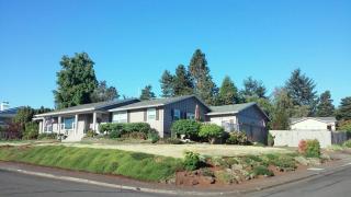 2225 37th Ave, Salem OR  97304-1605 exterior