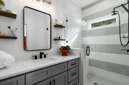 1330 Eastland Rd, Atlanta GA 30316-0032 exterior