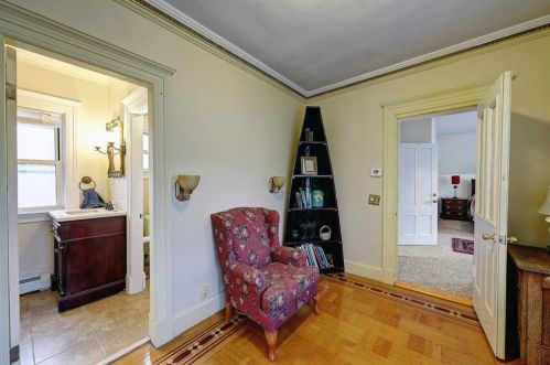 172 Pond St, Woonsocket RI  02895-2007 exterior