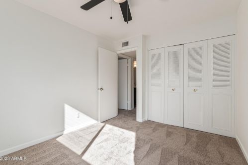 4665 21st Ave, Phoenix AZ  85015-4139 exterior