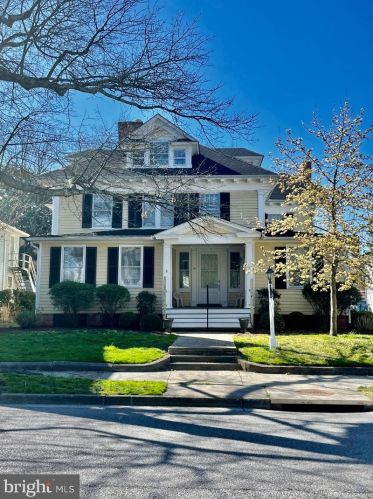 116 Goldsborough St, Easton, MD 21601-3163