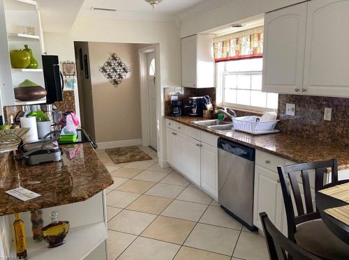 2175 41st Ter, Naples, FL 34116-6515