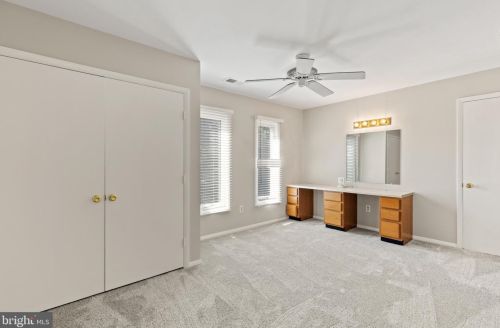 1921 Dundee Rd, Rockville MD exterior