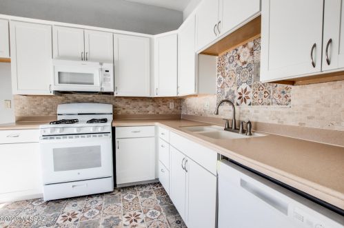 254 Melridge St, Tucson AZ  85706-3352 exterior