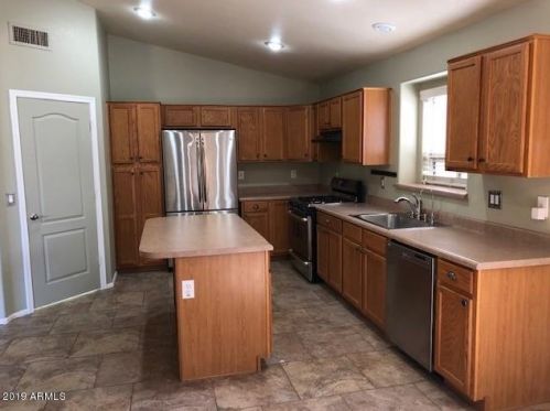 4406 La Costa Dr, Chandler AZ  85249-7102 exterior