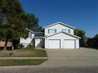 185 Stuttgart Dr, Bismarck, ND 58504-7052