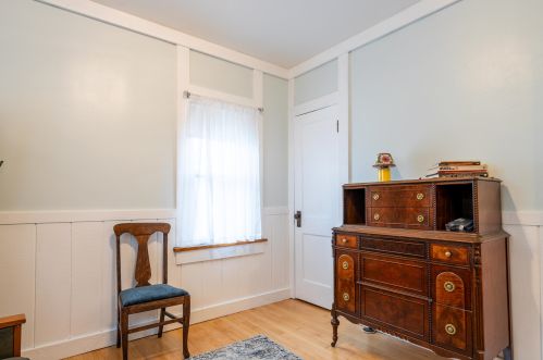 2524 Lefeber Ave, Milwaukee WI 53213-1222 exterior