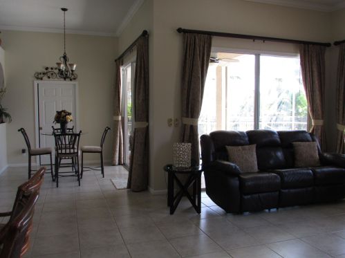 1258 San Esteban Ave, Fort Pierce FL 34953-4827 exterior