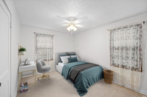 2504 Normandy Dr, Mishawaka IN 46545-3911 exterior