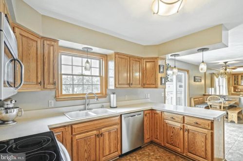 280 Kindig Rd, Littlestown PA 17340-9133 exterior