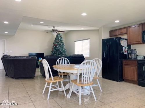 2646 69 Dr, Phoenix AZ 85033-5122 exterior