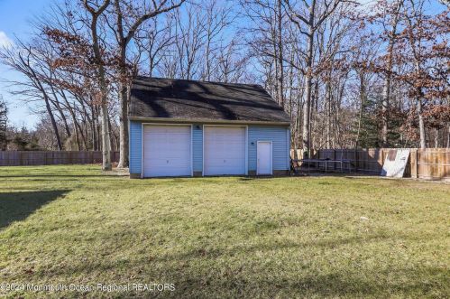 20 Frank Applegate Rd, Jackson Twp NJ  08527-2454 exterior