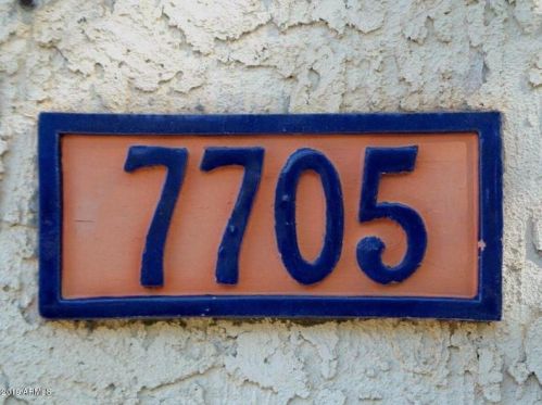 7705 17th Pl, Phoenix AZ  85020-4445 exterior