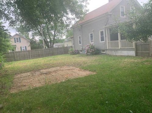 321 Smith St, Providence RI  02905-4128 exterior