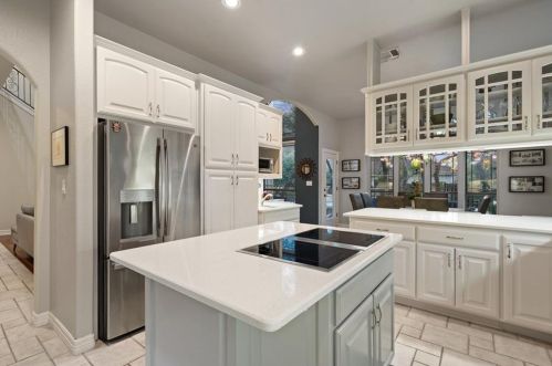 205 Champion Dr, Austin TX 78734-5103 exterior