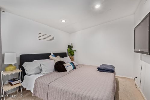 4027 45 Pl, Phoenix AZ 85050-6843 exterior