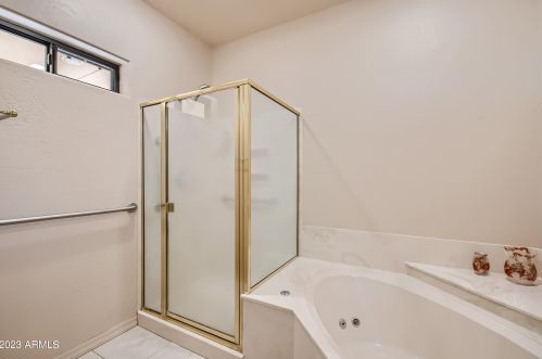 43630 20th St, Phoenix AZ 85006-2004 exterior