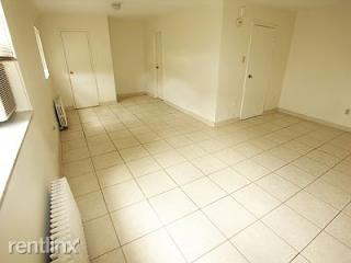 7520 Penn Ave, Pittsburgh PA  15208-2522 exterior