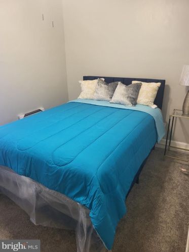 5219 Cedar Ave, Philadelphia PA 19143-1524 exterior