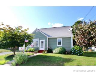 78 Kohary Dr, Milford, CT 06460-4948