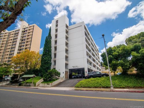 2949 Ala Ilima St, Honolulu HI  96818-2545 exterior